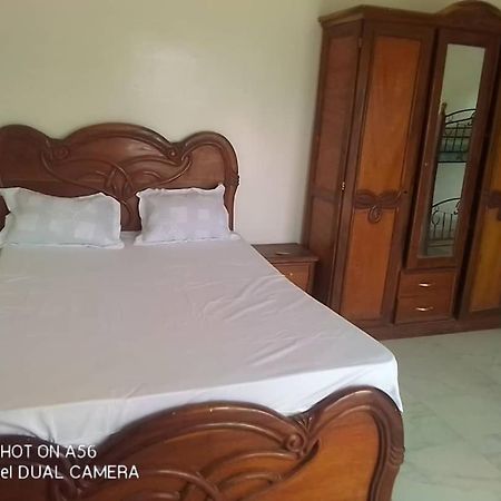Villa Diambars Sali Tapé Extérieur photo